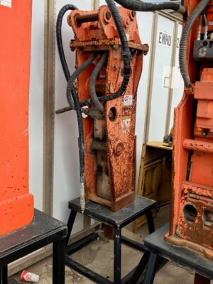 NPK GH-6 Hydraulic Hammer